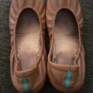 Tieks Chesnut Brown Leather Women's Shoes well loved sz 7